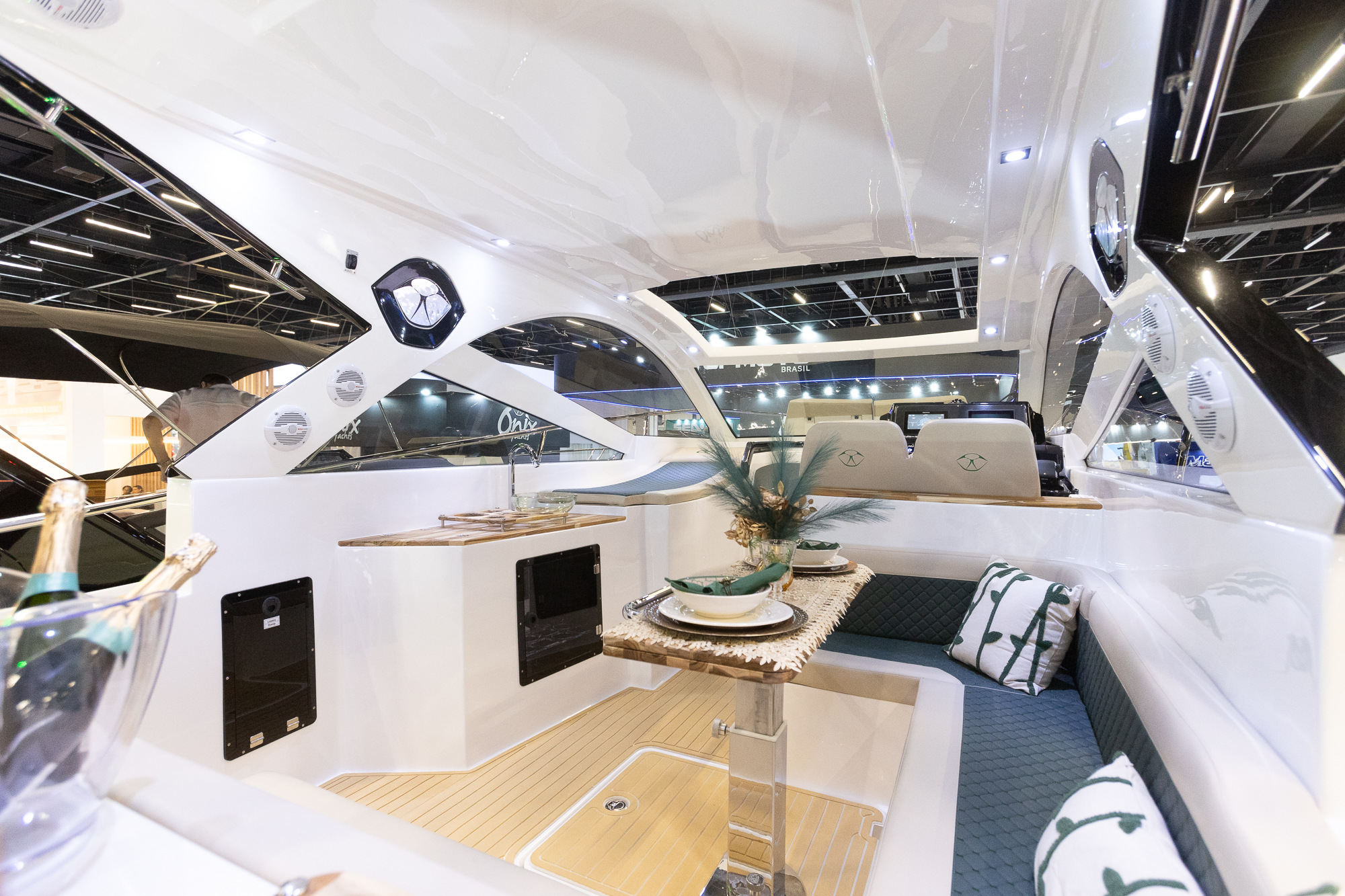 Onix Yachts apresenta novidade em sua estreia no SP Boat Show